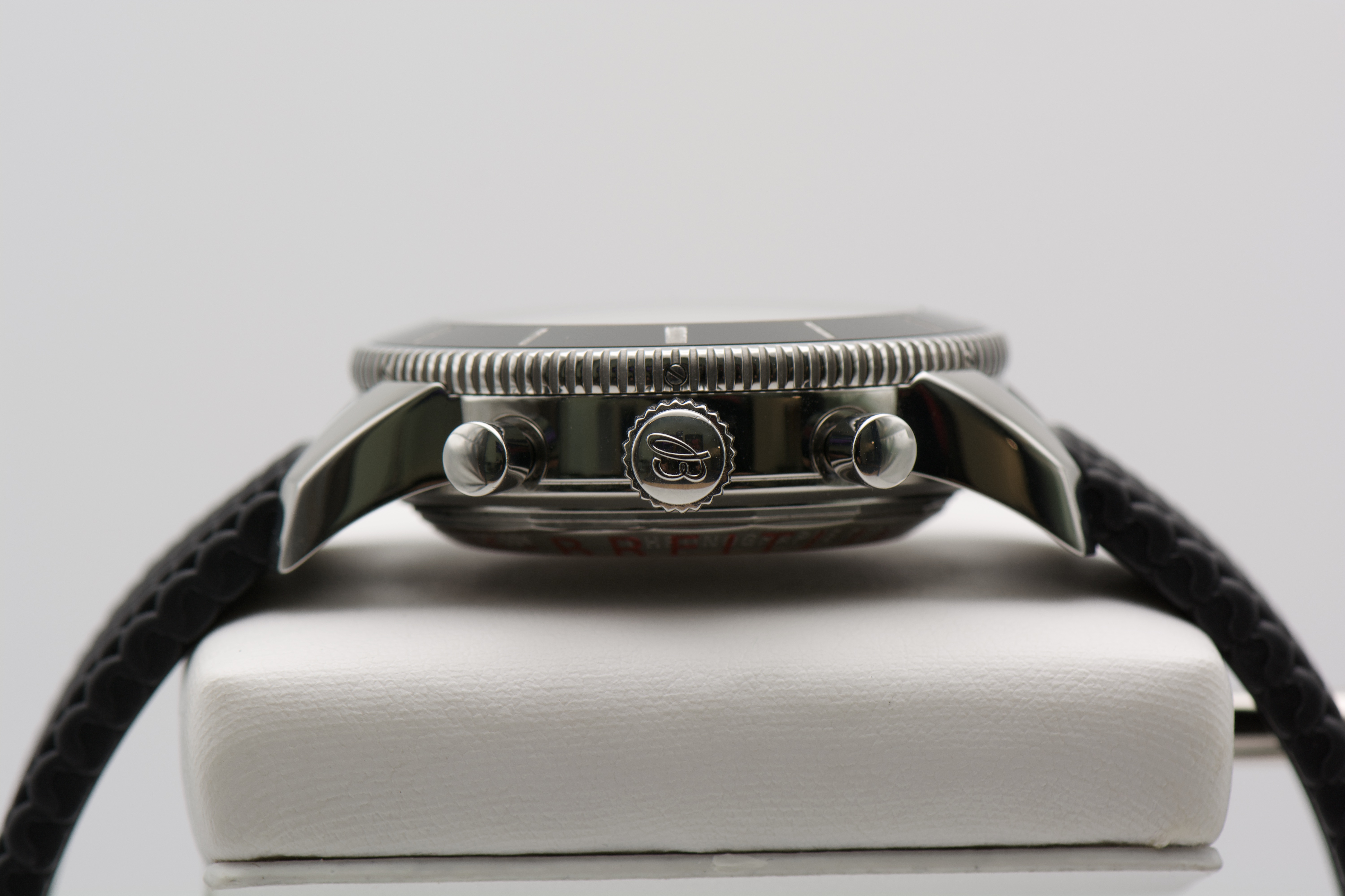 Breitling Superocean Heritage II B01 Chronograph 44 - Image 4